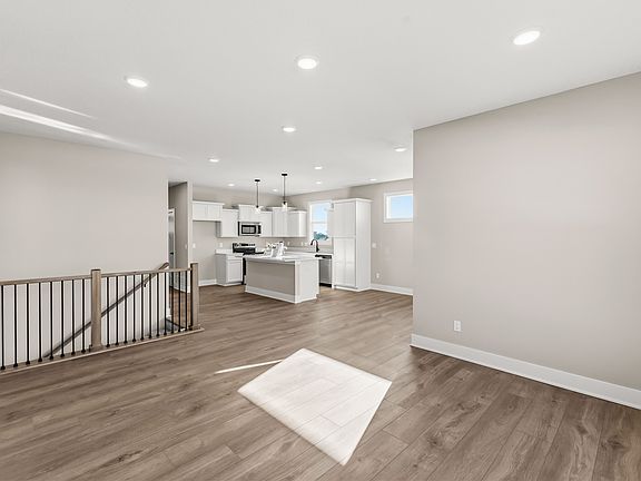 4th image of 405 N 20th St