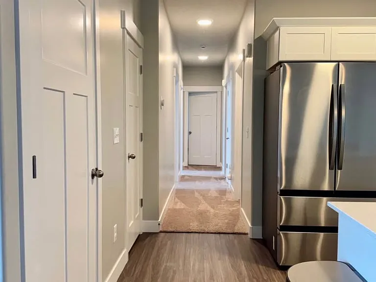 881 N Coulsen Dr #I204 — Photo 15