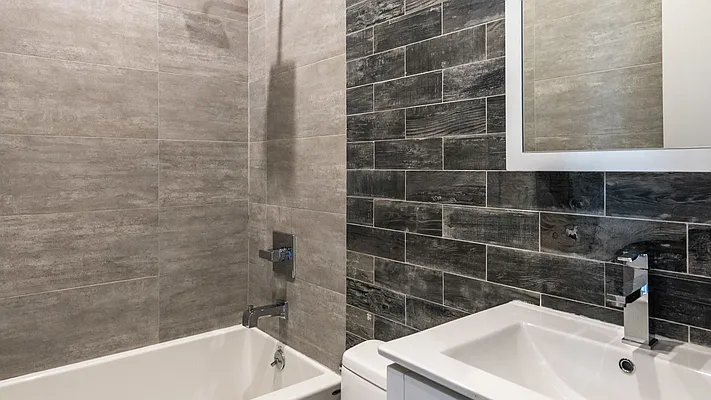 Rented by Nooklyn NYC LLC | media 26