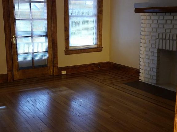 2nd image of 15102 Clifton Blvd APT 3
