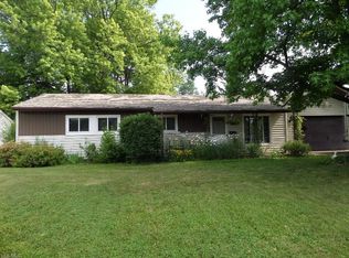 24245 Eldridge Blvd, Bedford Heights, OH 44146