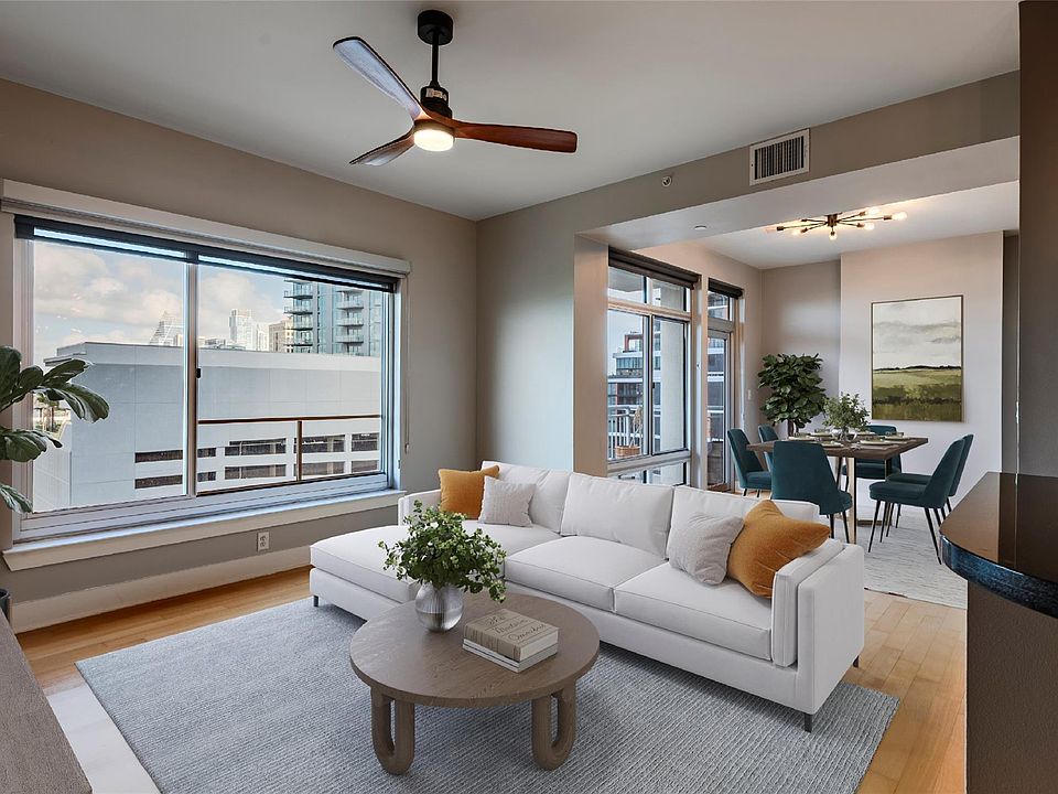 1st image of 603 Davis St APT 1201