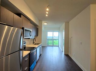 2825 Jane St #910, Toronto, ON M3N 2H8