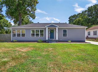 2205 Tennessee Dr, Chesapeake, VA 23323