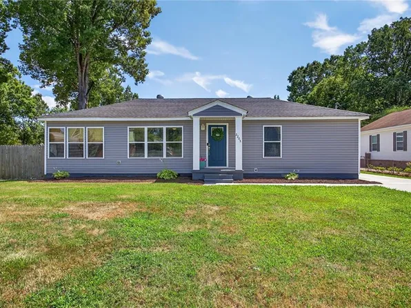 2205 Tennessee Dr, Chesapeake, VA 23323