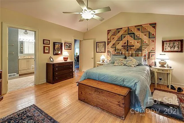 201 Covewood Trl — Photo 16