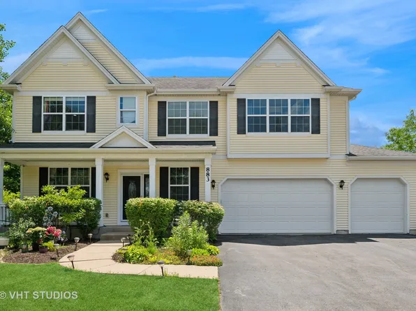 883 W Courtland St, Mundelein, IL 60060