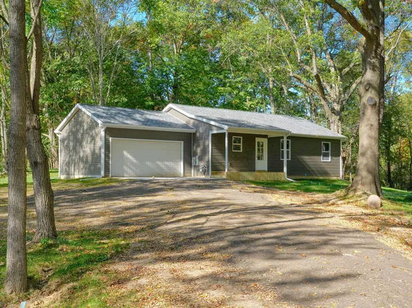 490 Portage St, Grass Lake, MI 49240