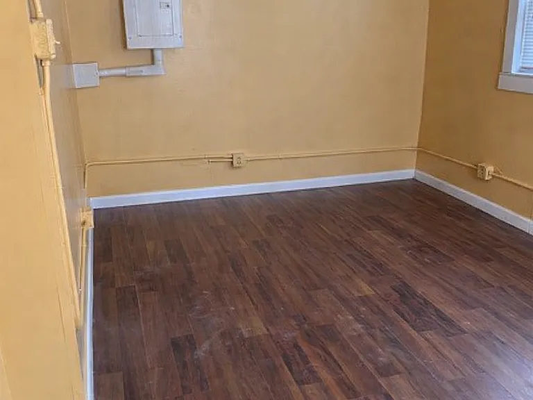 213 Pocahontas Pl #B — Photo 6