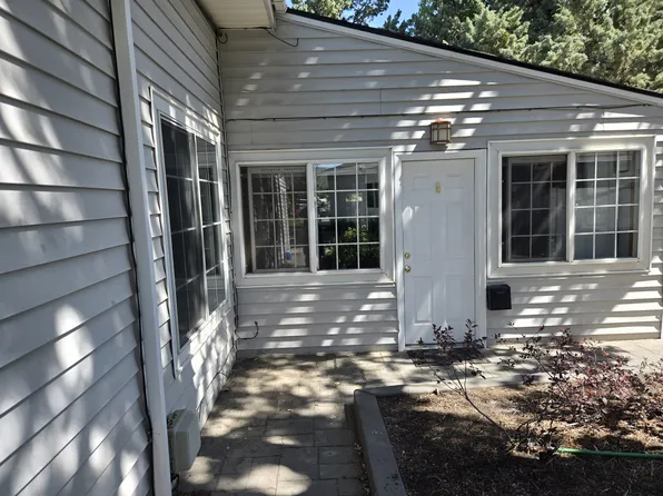 21388 Kristin Ct, Bend, OR 97701
