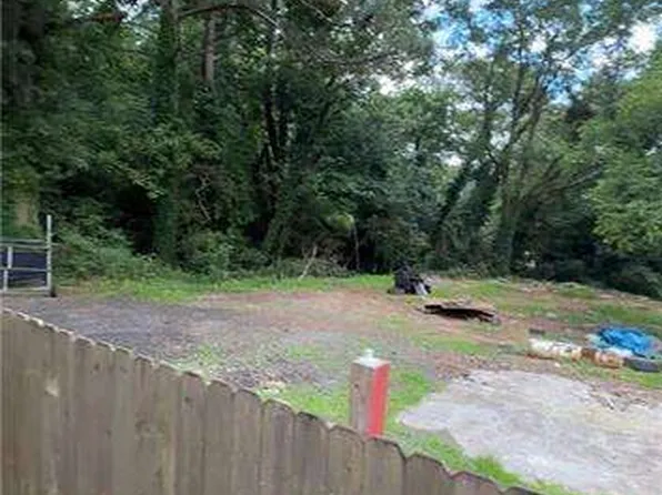 1071 Hillcrest Dr, Atlanta, GA 30316