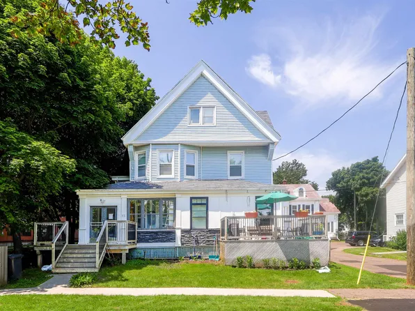 55 Longworth Ave, Charlottetown, PE C1A 5A9