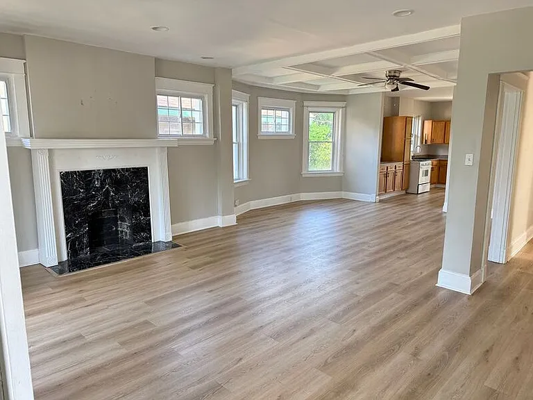 611 E Mitchell Ave #2 — Photo 5