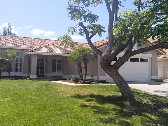 3rd image of 29733 Waynewood Dr