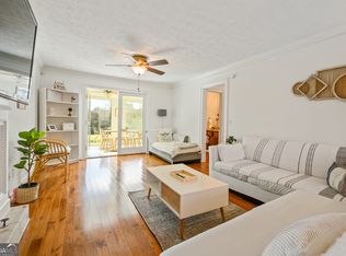 1223 Settlebench Ln NW, Kennesaw, GA 30144