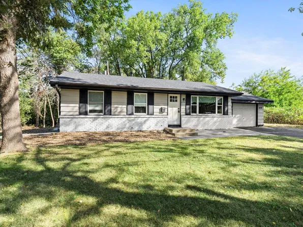8209 Johnson Cir, Bloomington, MN 55437