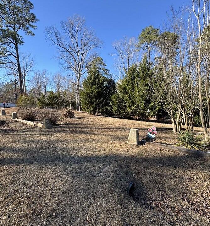 1st image of 121 Mustang Drive