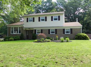 40 Winding Way, Parsippany, NJ 07054