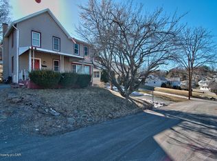 124 School St, Shavertown, PA 18708