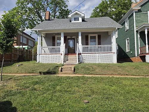 306 Wadsworth St Photo 1