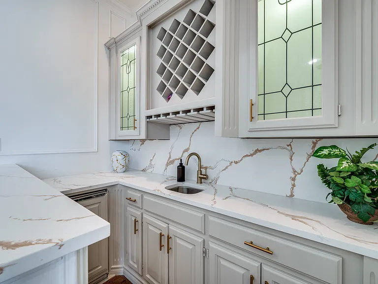 4605 Adrian Way — Photo 10