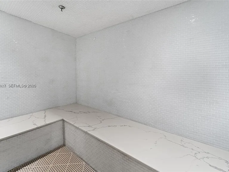 16001 Collins Ave #406 — Photo 26