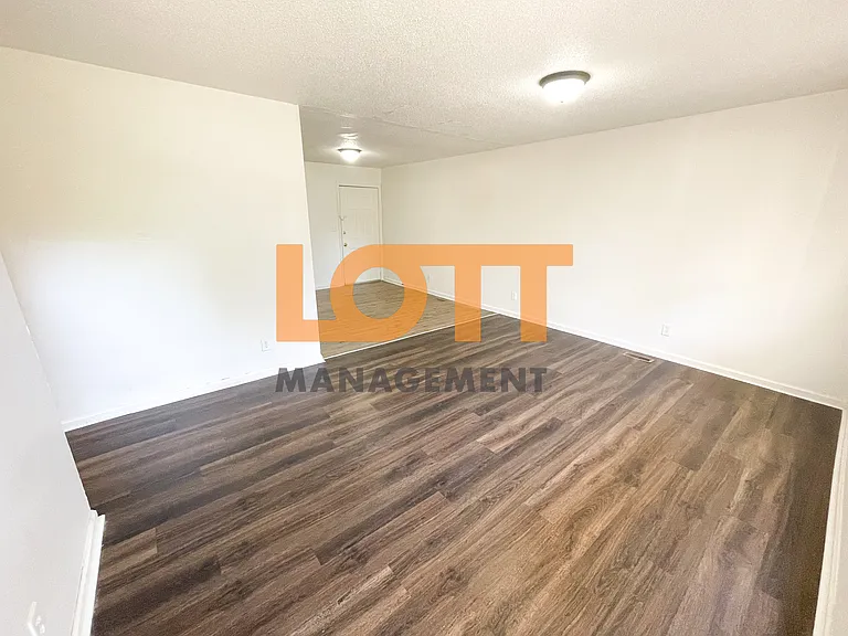 412 Sullivan Street Ext #B — Photo 15
