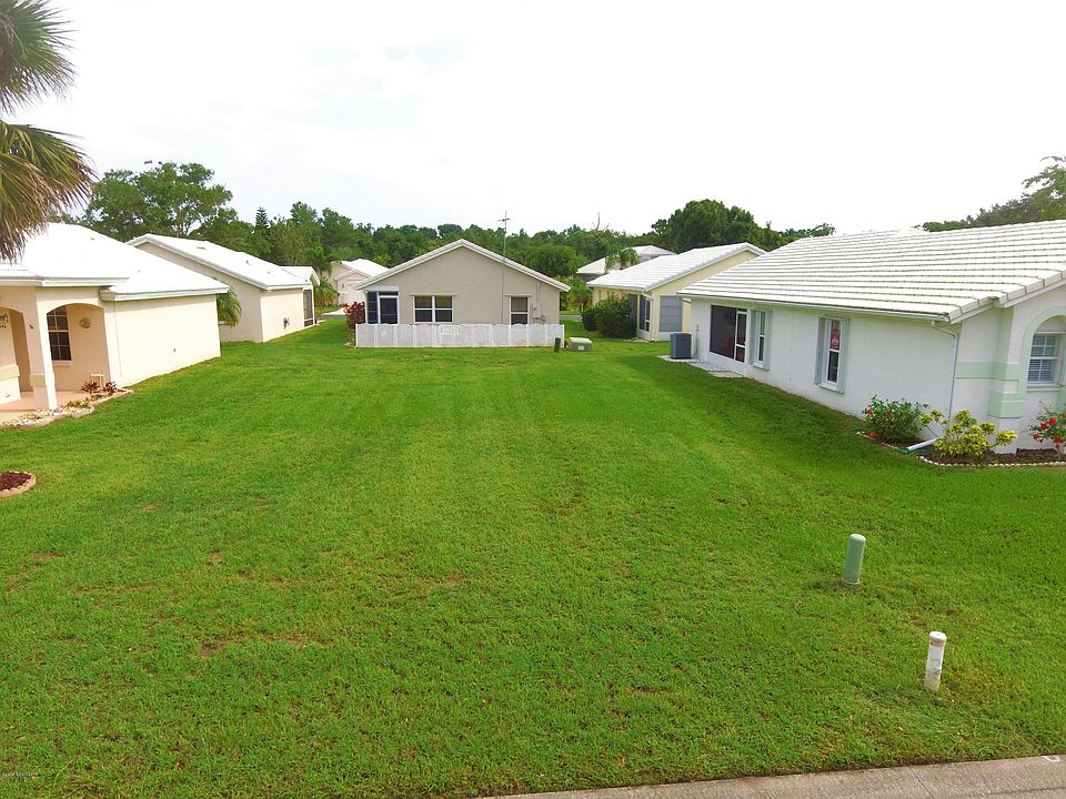 1st image of 1941 Myrtle Ct NE