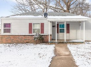 1152 Enfield Dr, Lebanon, MO 65536