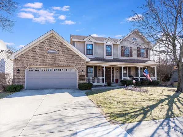 27W412 Chartwell Dr, Winfield, IL 60190