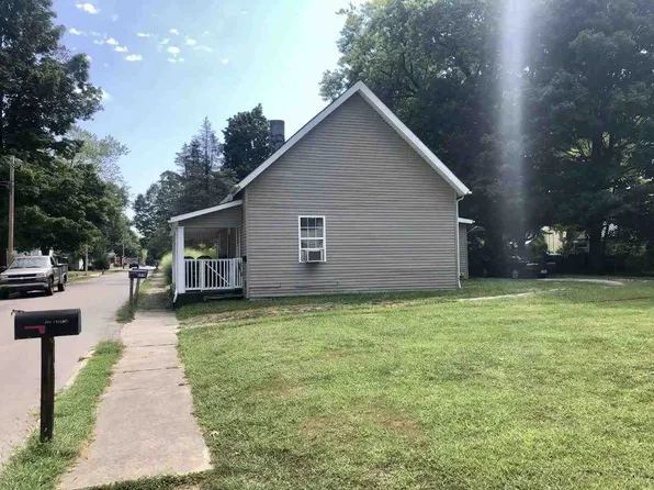 205 W Walnut St, Centerville, IN 47330