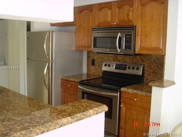 1st image of 9811 Westview Dr