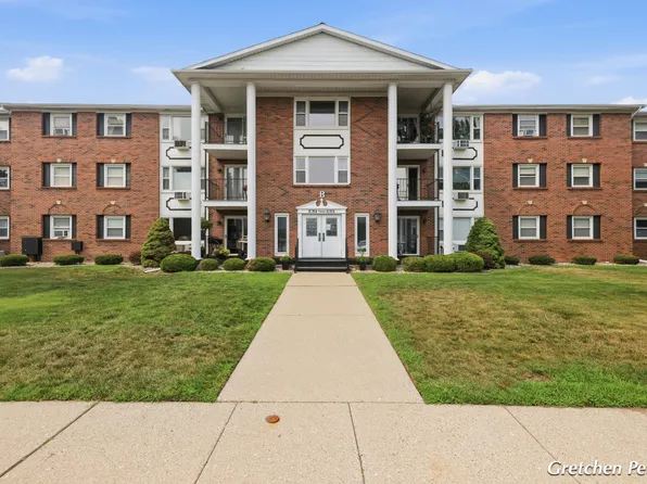7530 Boulder Bluff Dr APT 47, Jenison, MI 49428