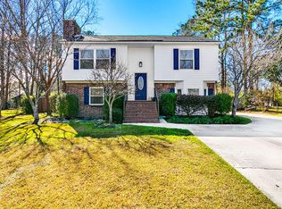 110 Aylesbury Rd, Goose Creek, SC 29445