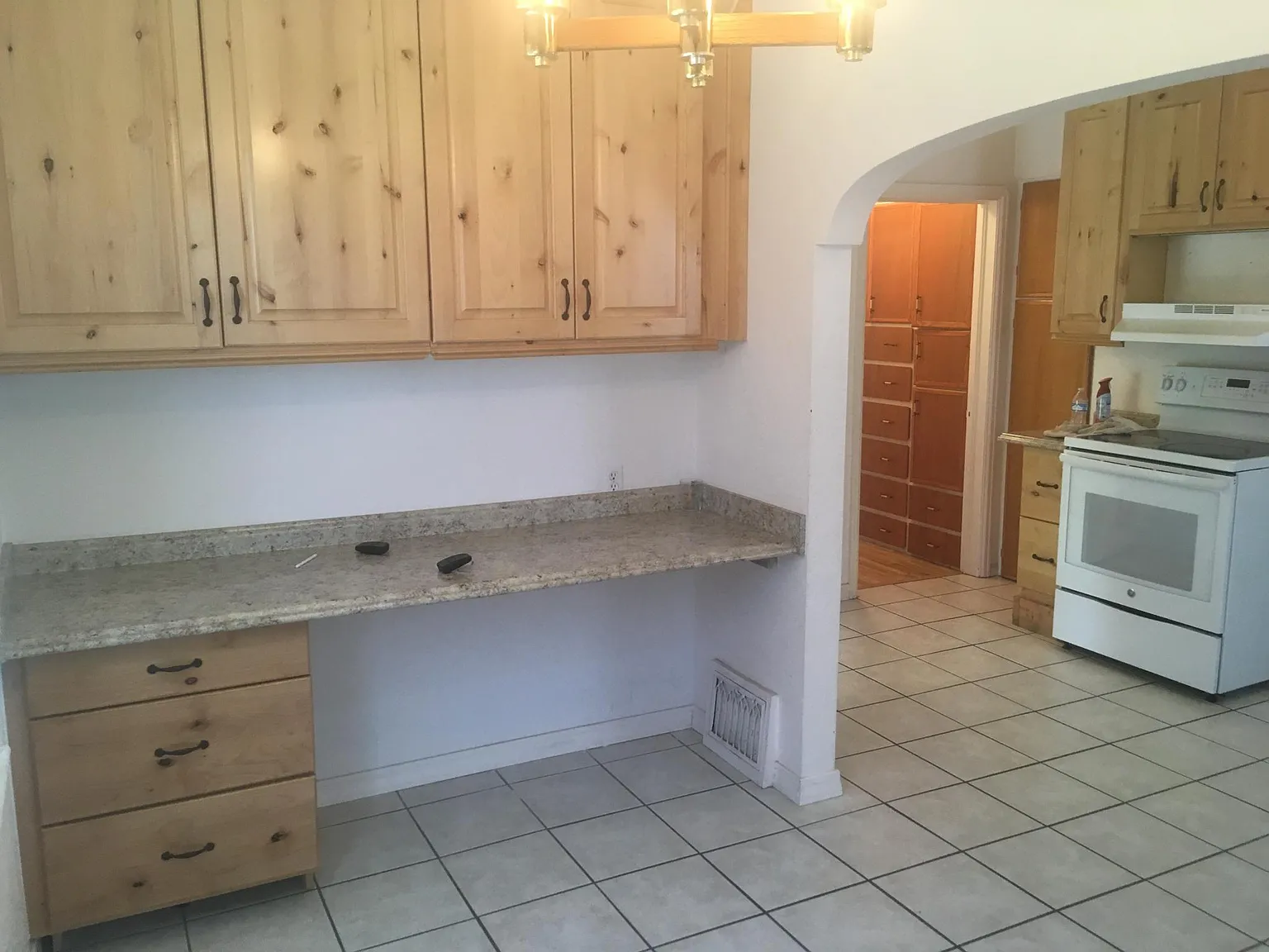 444 W 400 N — Photo 4