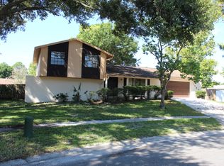 15808 Spring Crest Cir, Tampa, FL 33624