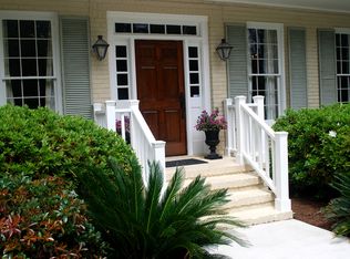 3754 Old Shell Rd, Mobile, AL 36608