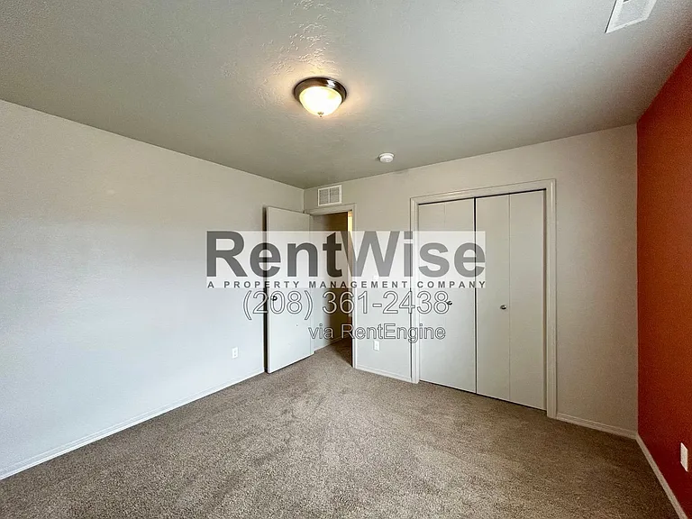 119 E Walcott Lake Dr — Photo 17