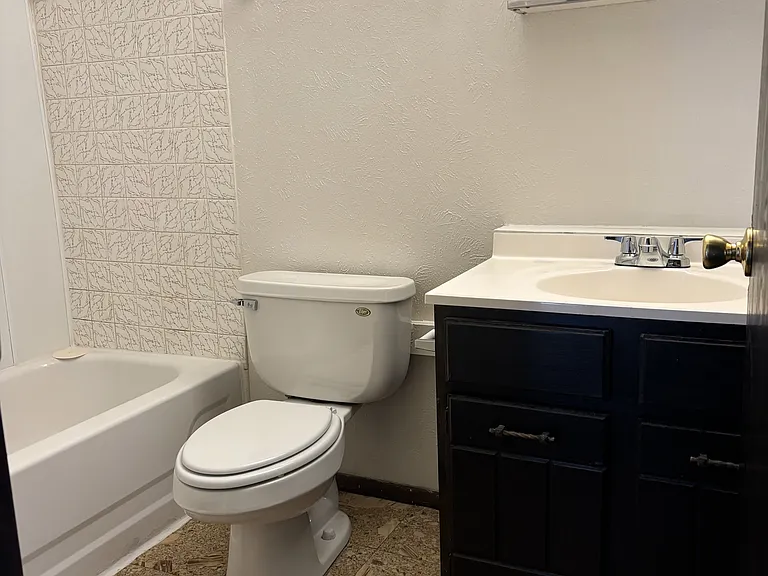 1358 Brooke Park Dr #0 — Photo 8