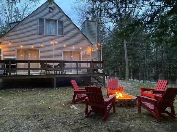 6 Outer Limit Lane, Wilmington, VT 05363