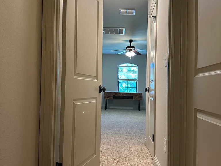 9427 Milbank Dr — Photo 17