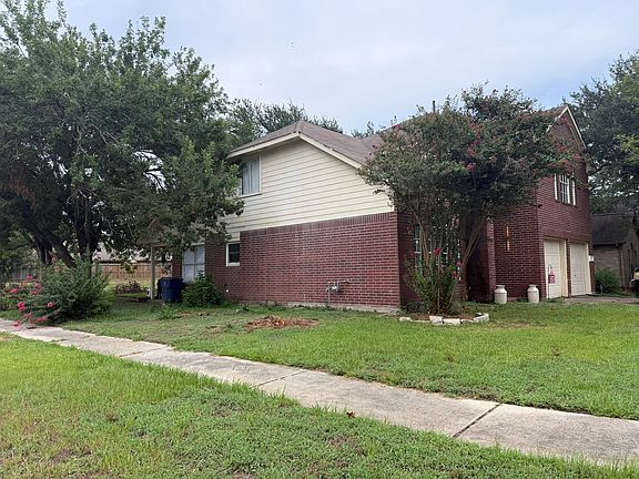 4th image of 4411 Osage Dr