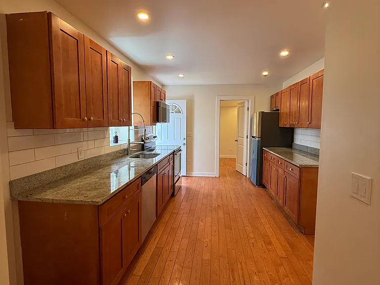 26 N Preston St #1 — Photo 18
