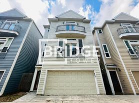 711 E 28th St, Houston, TX