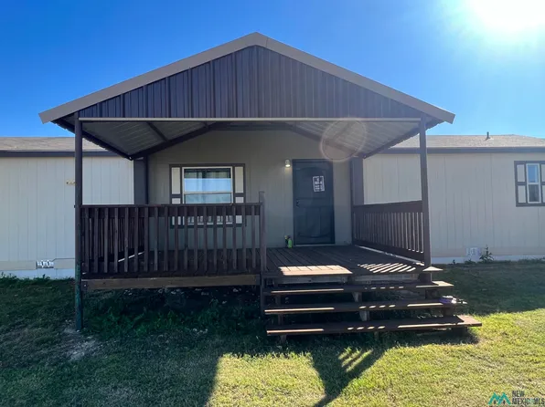 135 E Cottonwood Rd, Artesia, NM 88210