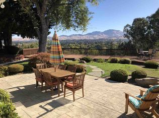 2016 Montclair Cir, Walnut Creek, CA 94597