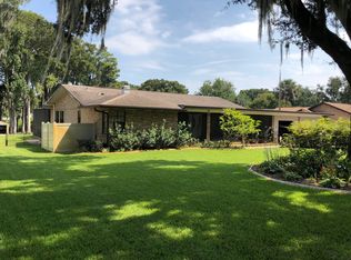 1516 Park Dr, Leesburg, FL 34748