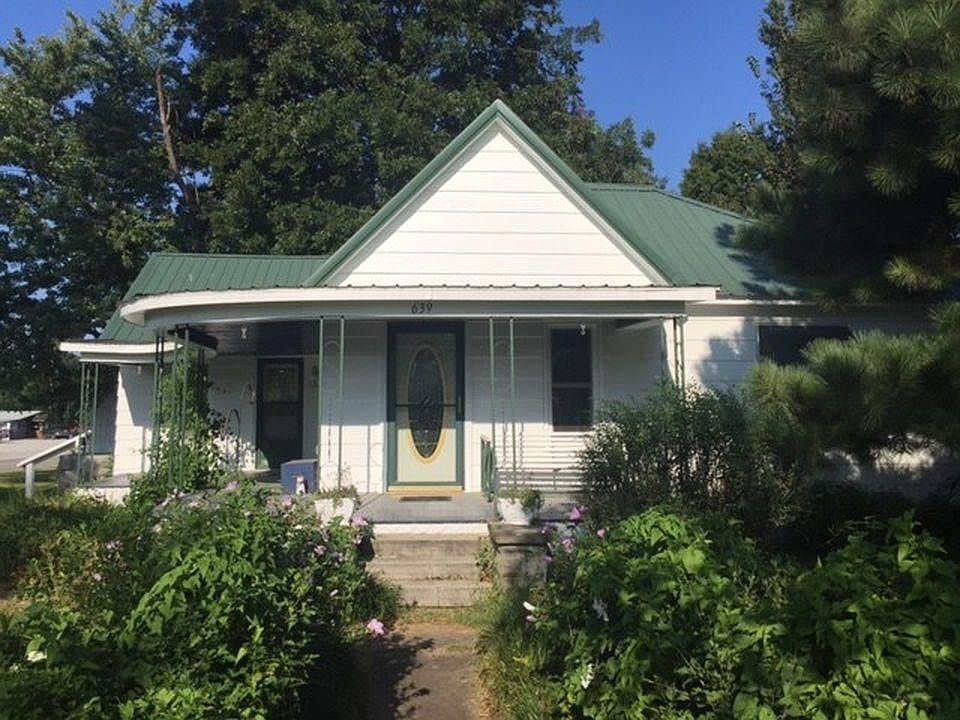 1st image of 639 S Kansas Ave