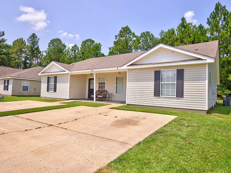 15119 Deer Creek Dr #B — Photo 5