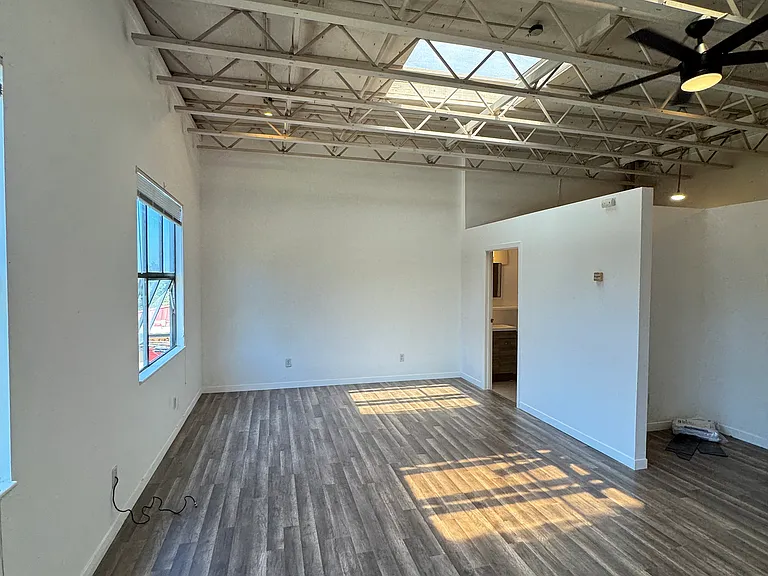 139 W Richmond Ave #7 — Photo 7